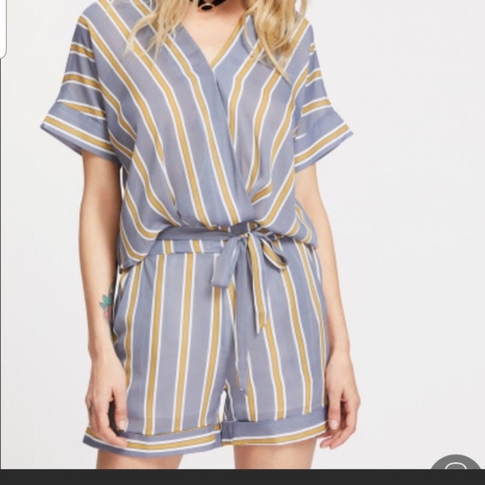 Two piece set